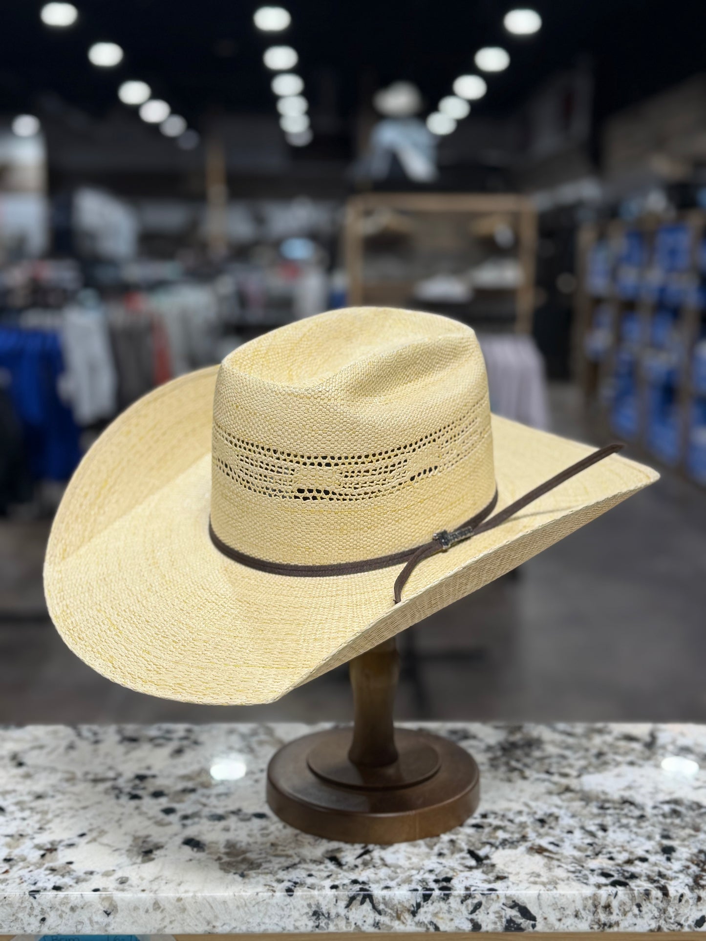 T73375 | TWISTER STRAW BANGORA OPEN CROWN 4 1/2 INCH BRIM