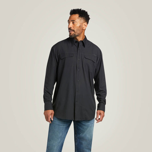 10039581 | ARIAT MEN'S VENTTEK OUTBOUND CLASSIC FIT L/S SHIRT- BLACK