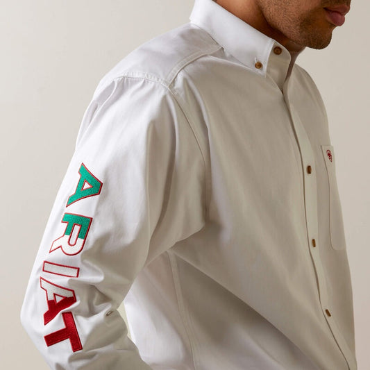 10040911 | ARIAT MENS WHITE MEXICO TEAM LOGO TWILL CLASSIC FIT LS SHIRT