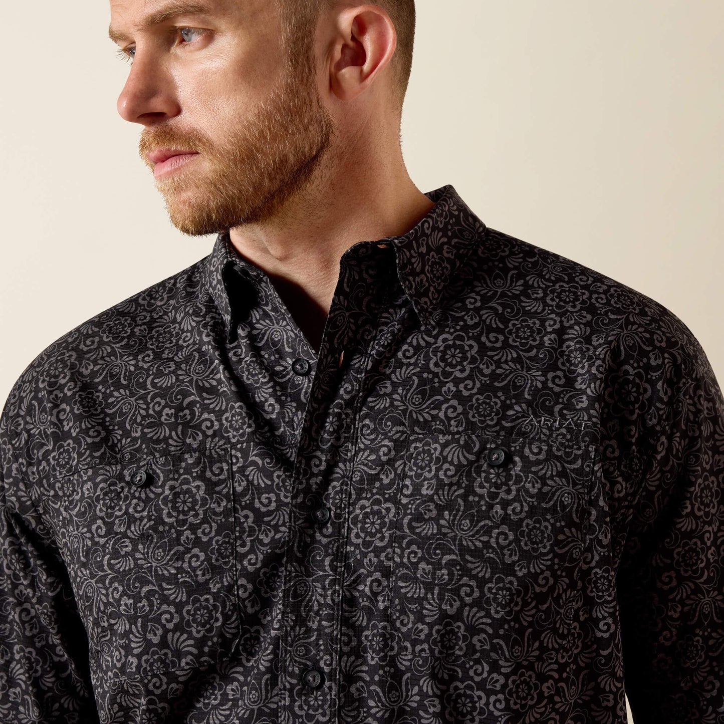 10071660 | ARIAT MENS BLACK PRINTED 360 AIRFLOW CLASSIC SS BD SHIRT