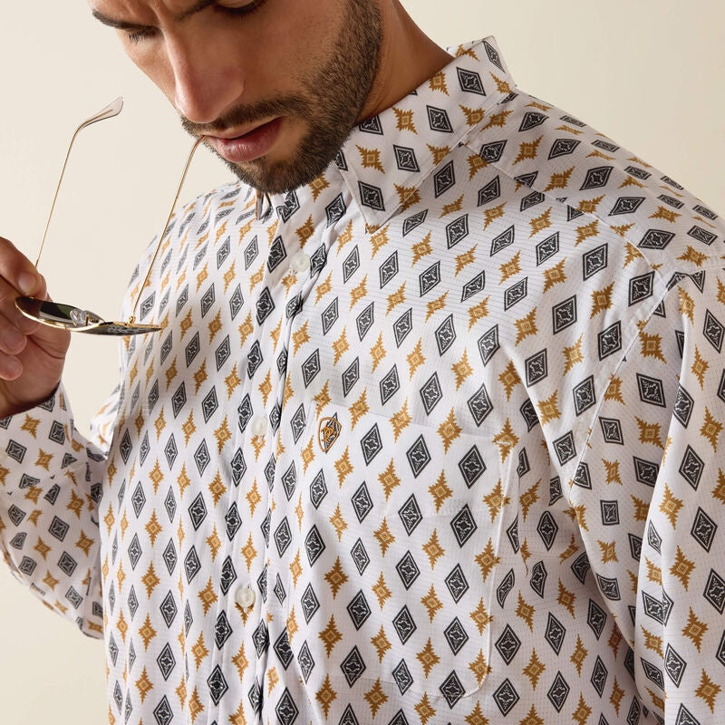 10071664 | ARIAT MENS WHITE PRINTED 360 AIRFLOWC CLASSIC LS BD SHIRT