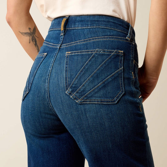 10073012 | ARIAT WOMEN'S ULTRA HIGH RISE PENELOPE WIDE LEG JEAN - LAKEWOOD