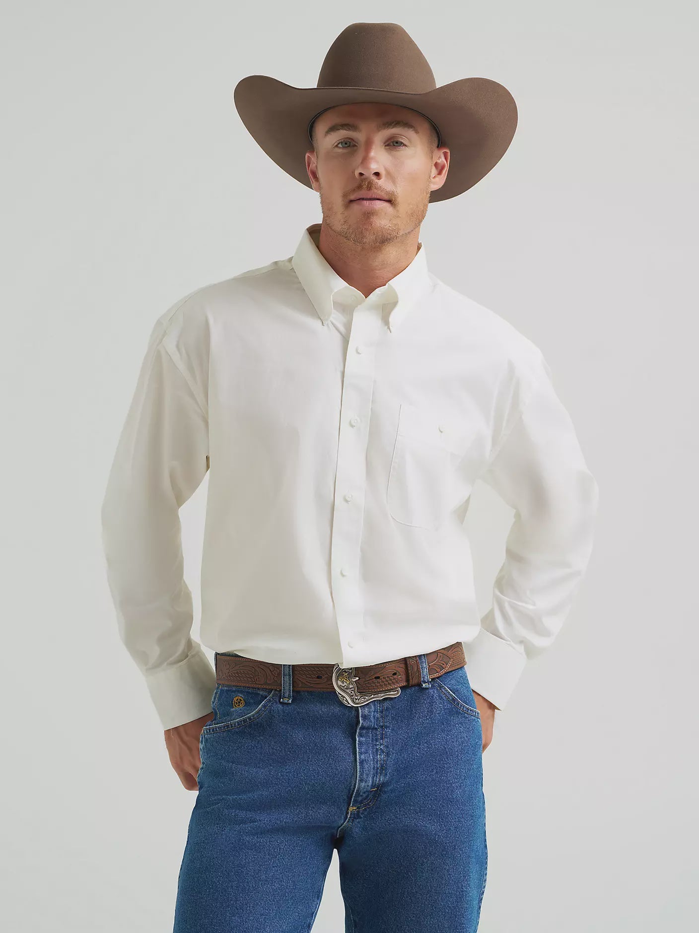 112345801 | WRANGLER MEN'S GEORGE STRAIT SOLID WHITE LS SHIRT
