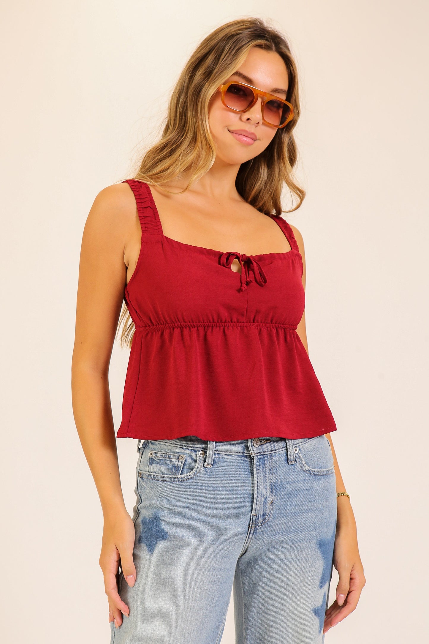 WN11298 | SLEEVELESS SQUARE NECK TOP BURGUNDY