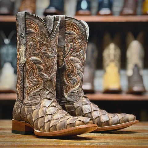 TM205559 TANNERMARK MEN'S IMITATION MAD DOG NICOTINE MONSTER FISH BOOT