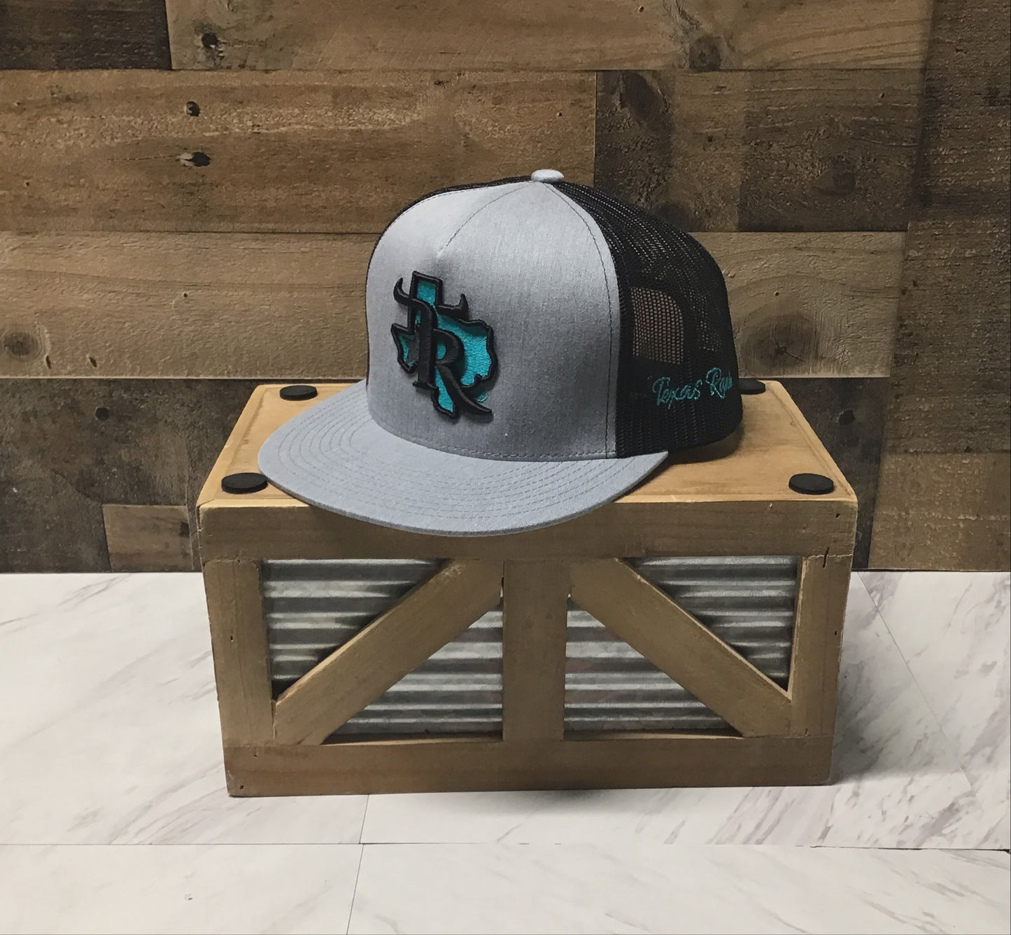 TEXAS RANCH TURQUOISE BLACK LOGO CAP