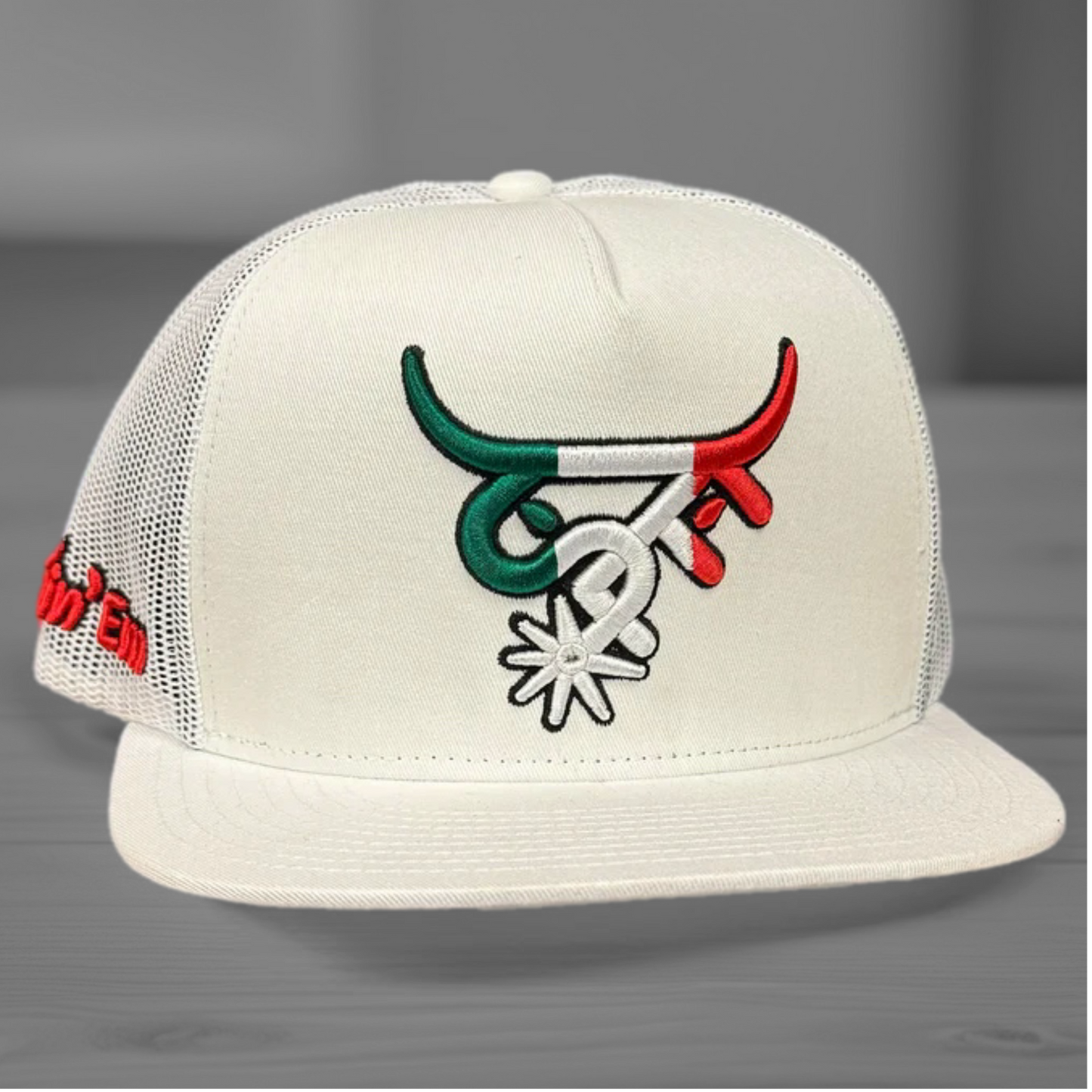 SPIN'EM MEZCAL ADJUSTABLE FLATBILL CAP - WHITE/MEXICO BULL