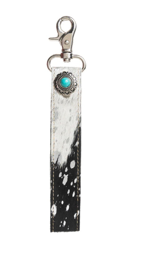 S-10833 | CONCHO DELIGHT KEY FOB- BLACK&WHITE