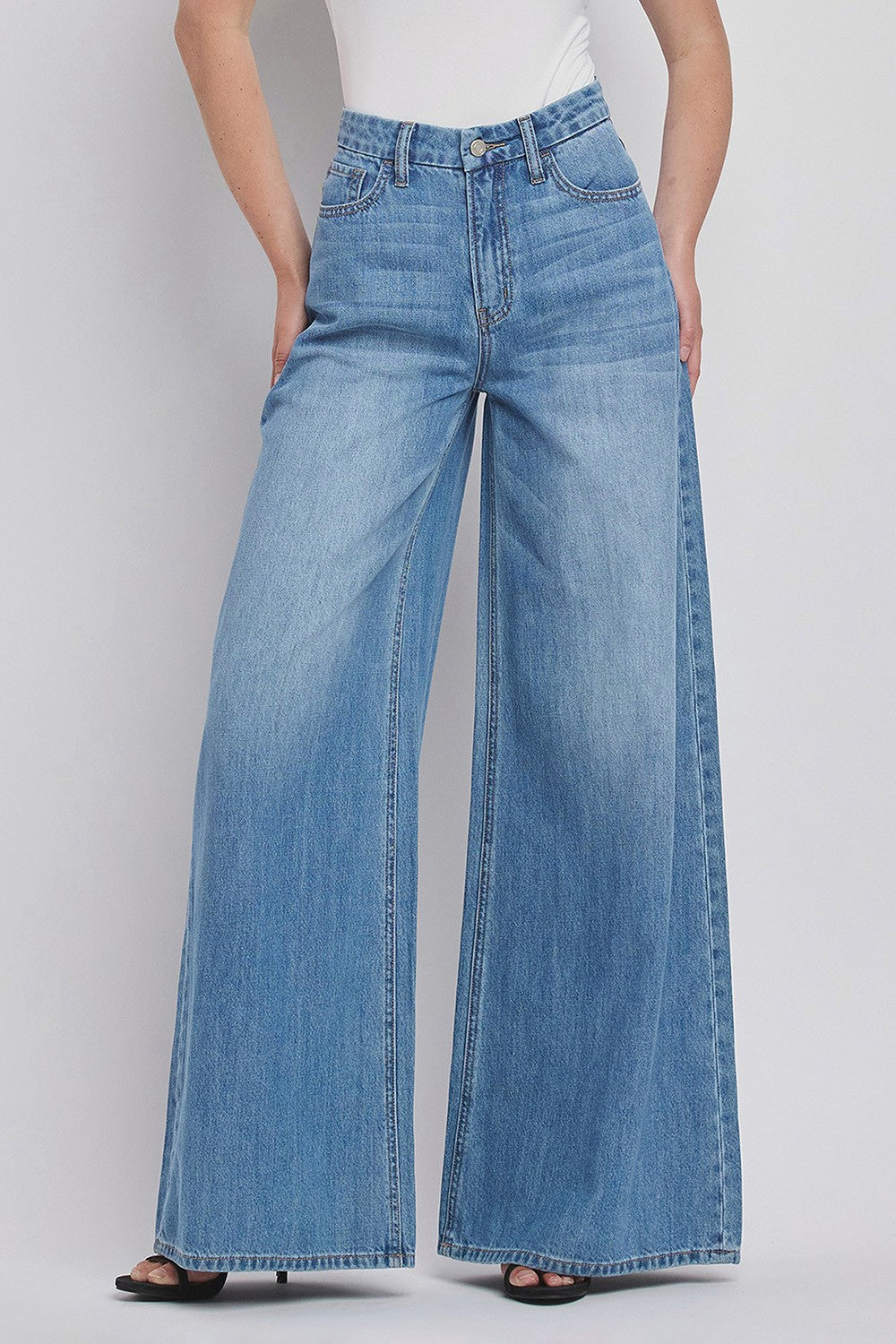V3567 | VERVET WOMEN’S SUPER HIGHRISE WIDE LEG JEAN- KUDOS
