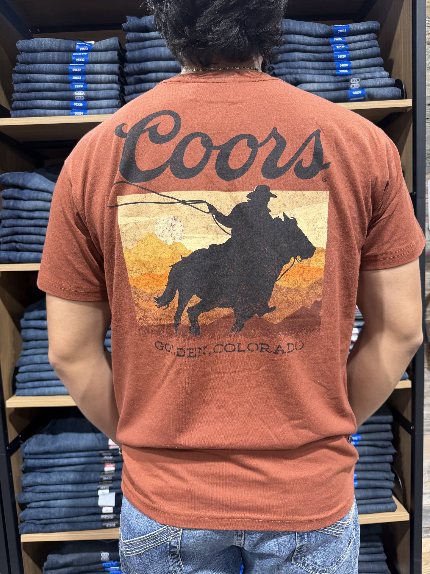 47-331-154 | MENS RUST COORS SUNSET RIDER SS TEE