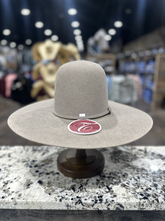 TACCHINOS FELT 30X NATURAL OPEN CROWN