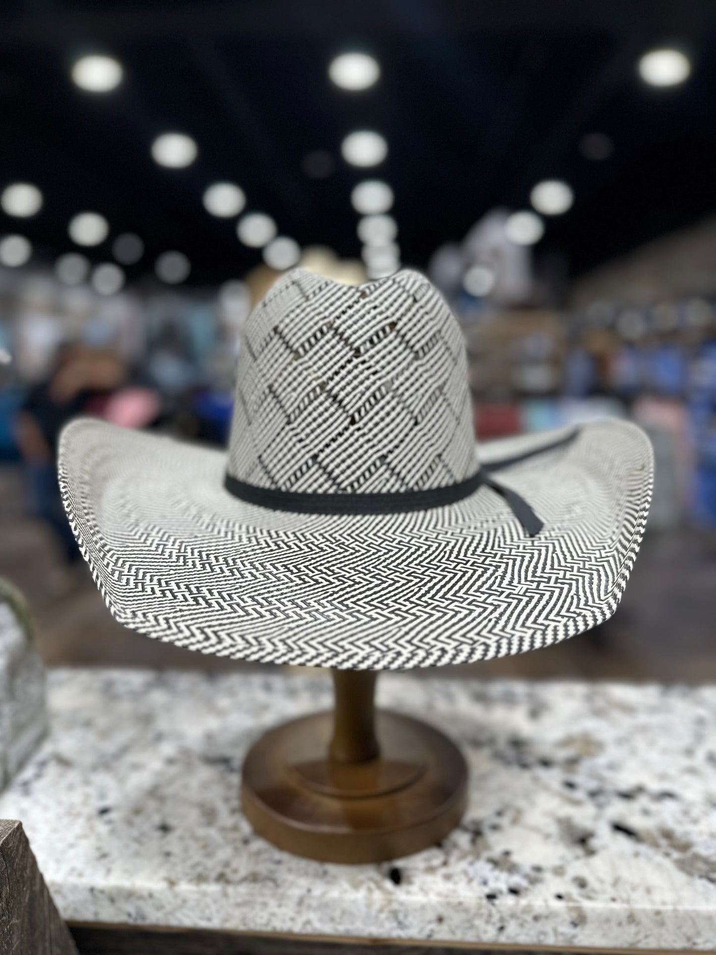 SERRATELLI STRAW SHAN SALIDA 4 1/2 INCH BRIM