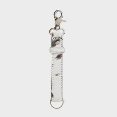 S-10865 | MYRA RANGE ROAD KEY FOB- BLACK AND WHITE