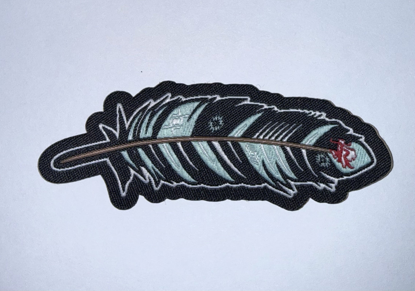TR BLUE & BLACK FEATHER PATCH