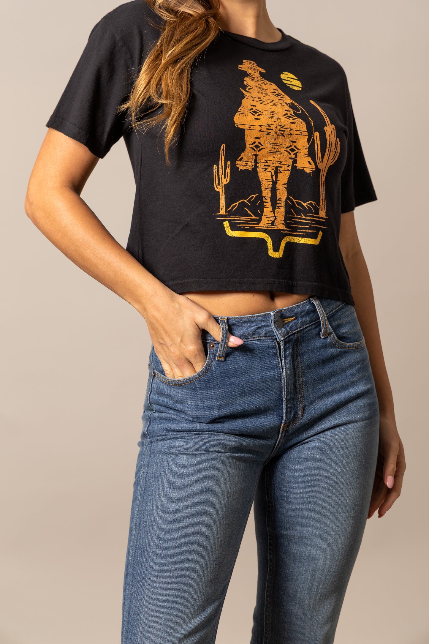 KIMES RANCH WOMENS THE ROAD CROPPED T-SHIRT - BLACK
