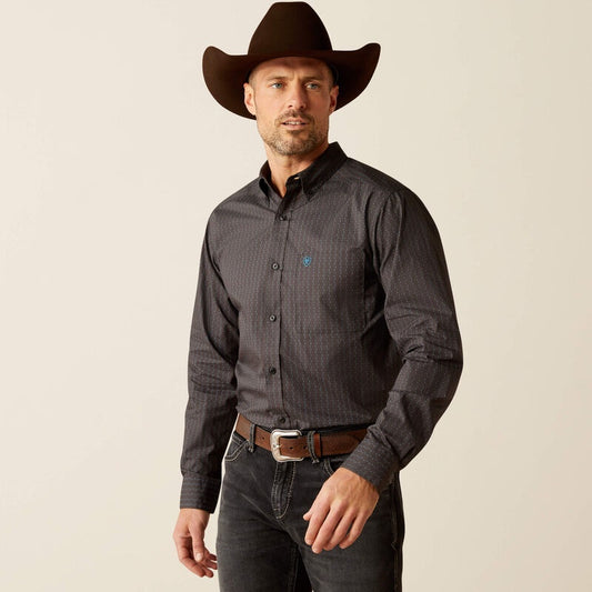 10053917 | ARIAT MEN'S BLACK POMPEY FITTED LS SHIRT