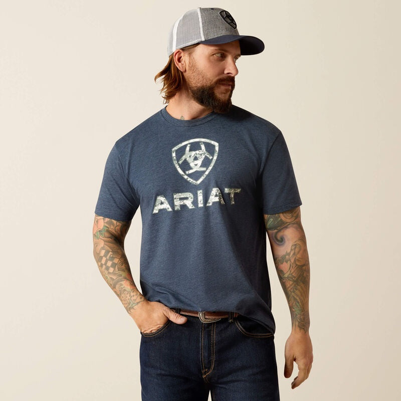 10054179 | ARIAT MEN'S LIBERTY DIGI CAMO NAVY HEATHER TEE