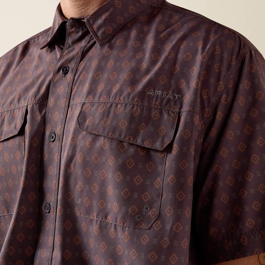 10073428 | ARIAT MEN'S VENTTEK OUTBOUND CLASSIC FIT S/S SHIRT - BLACK
