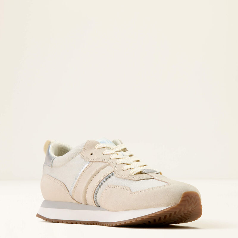 10074397 | ARIAT WOMENS RANCH RUNNER SHOE - BUTTERCREAM