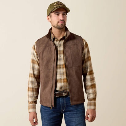 10079403 | ARIAT MEN’S VERNON SOFTSHELLL VEST - WREN FAUX LEATHER