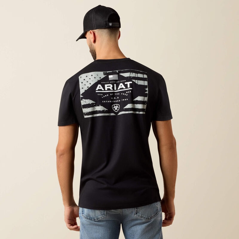 10080247 | ARIAT MEN'S BLACK LOCKUP FLAG PAINTED SS TEE