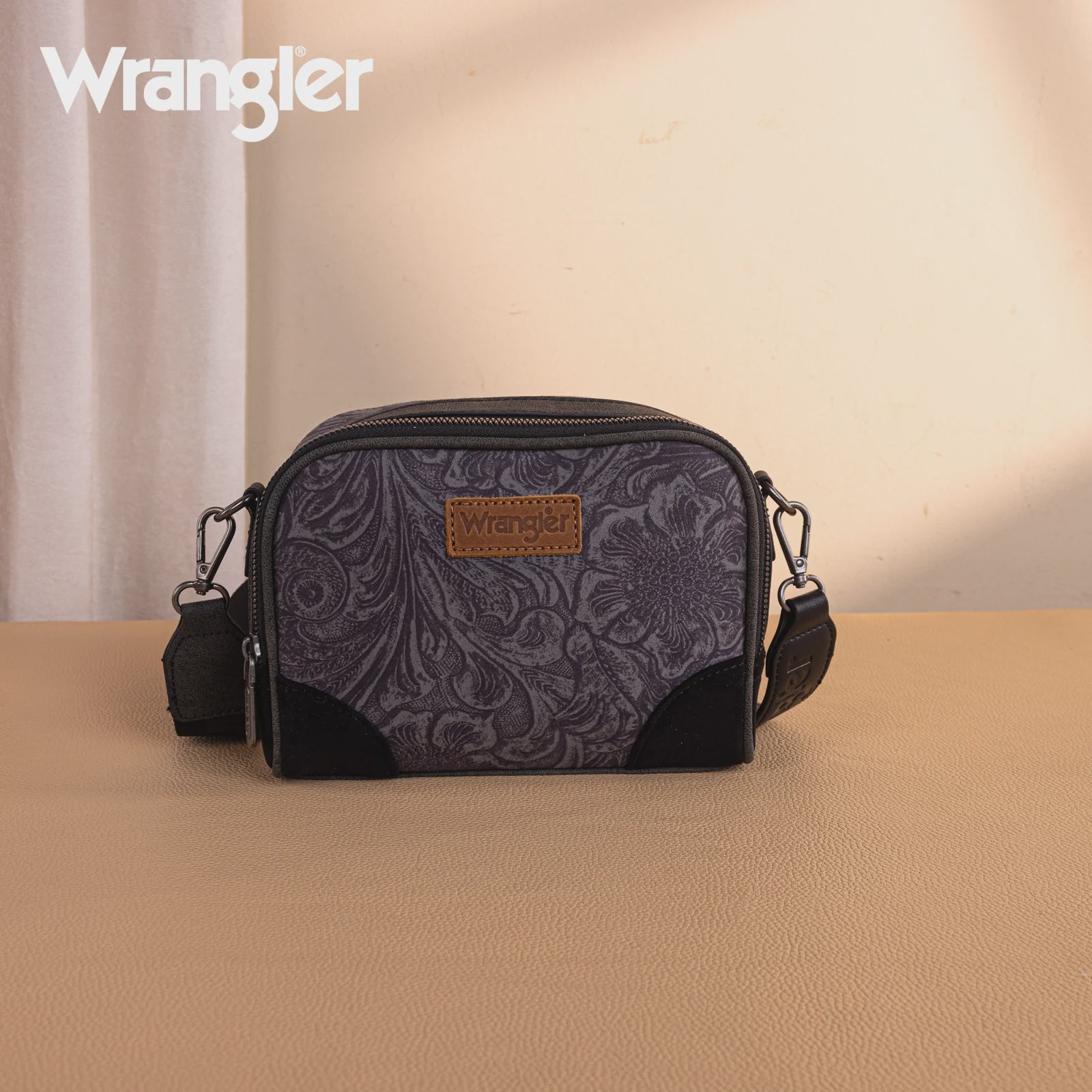WG277-1833BK | WRANGLER VINTAGE FLORAL PRINT SMALL CROSSBODY PURSE - BLACK