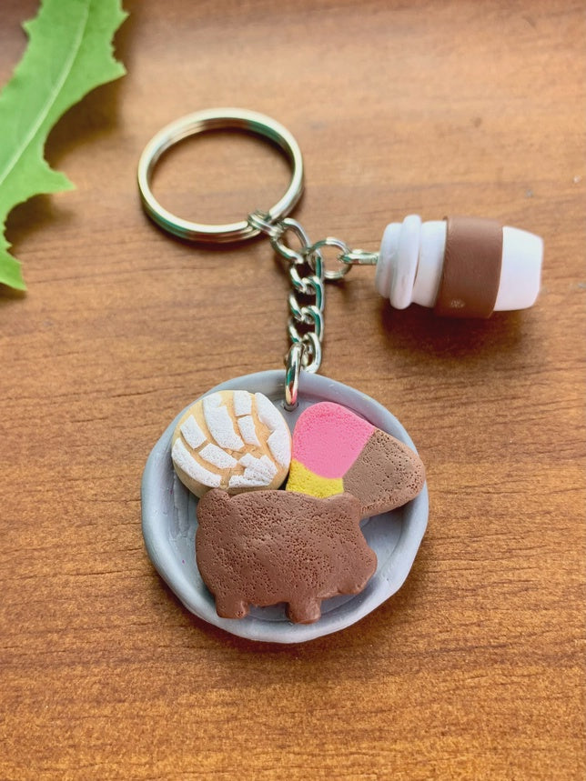 HANDMADE PAN DULCE TRAY WITH COFFEE KEYCHAIN