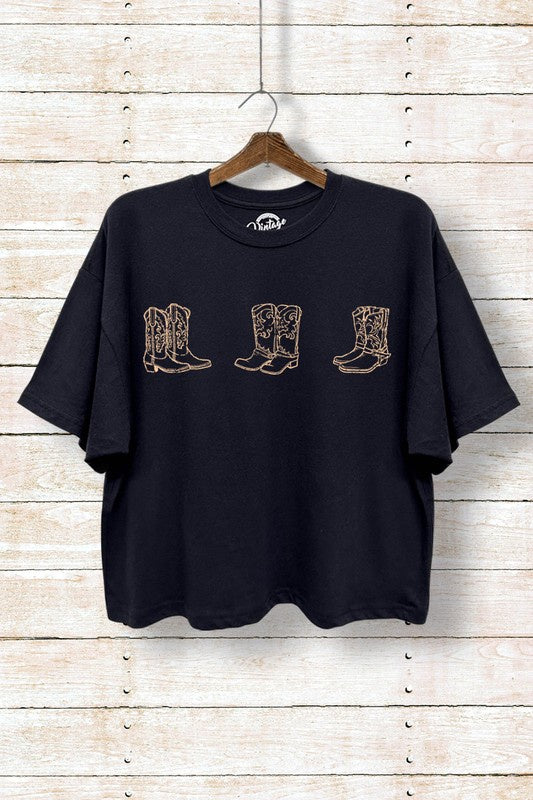 TC550-P5258 WOMEN'S THREE COWGIRL BOOTSBOCY S/S CROP TOP