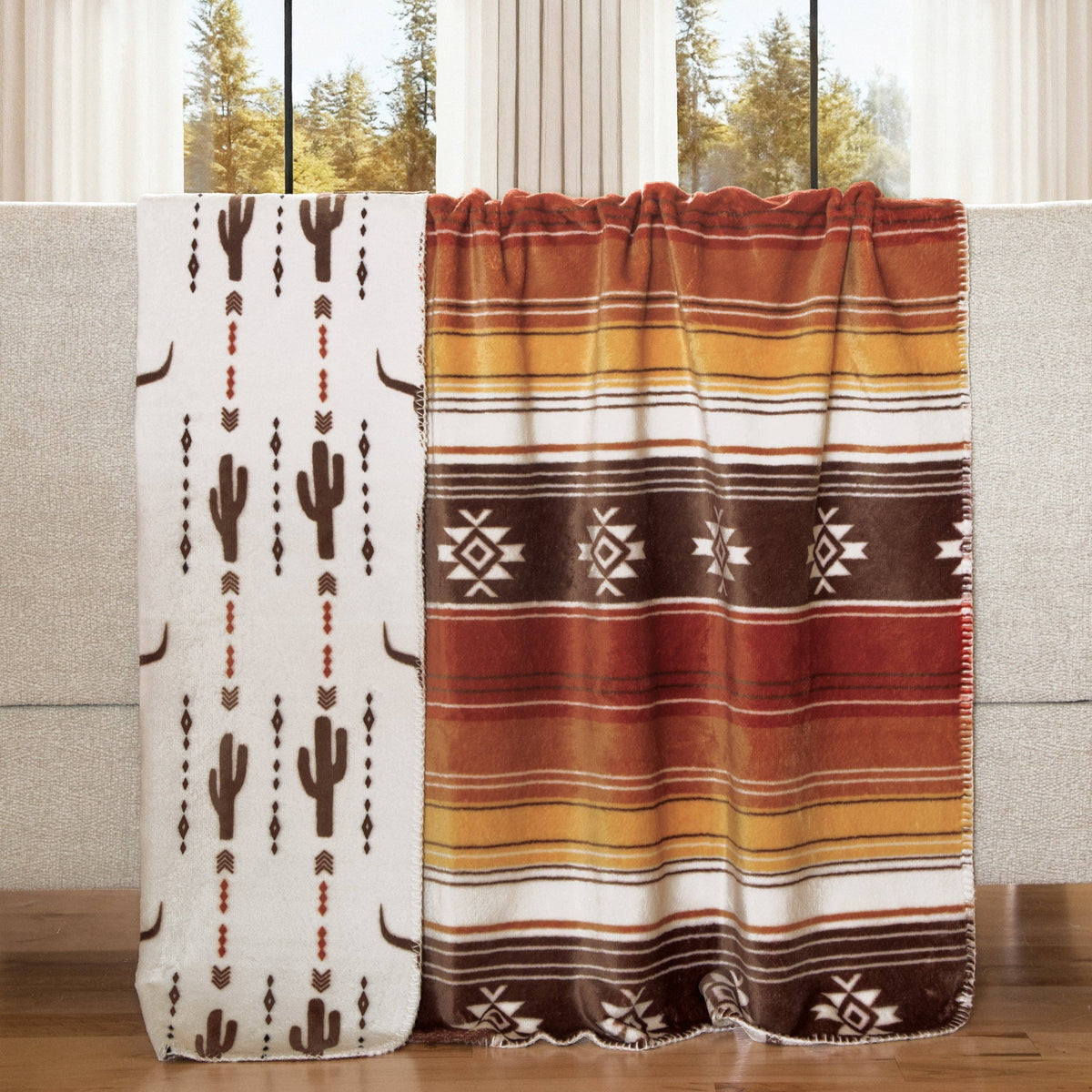 WRANGLER® DESERT SANDS RERVERSIBLE PLUSH THROW BLANKET