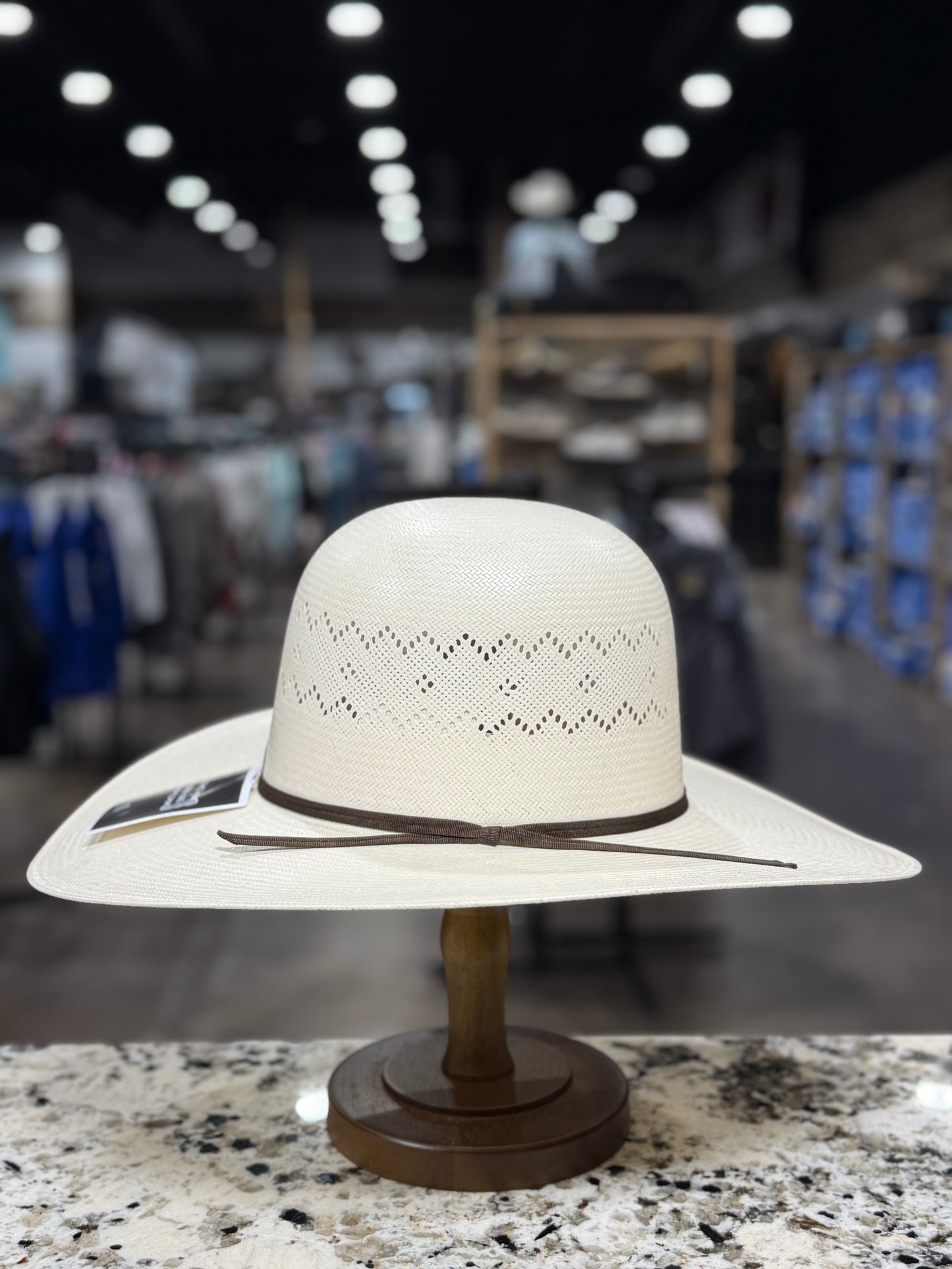 RODEO KING STRAW 25X AZTEC OPEN CROWN 4 1/2 INCH BRIM