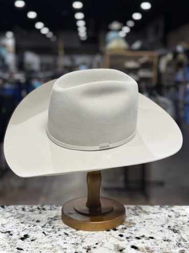 RESISTOL FELT 5X SILVERBELLY FIVE STAR 4 1/4 INCH BRIM