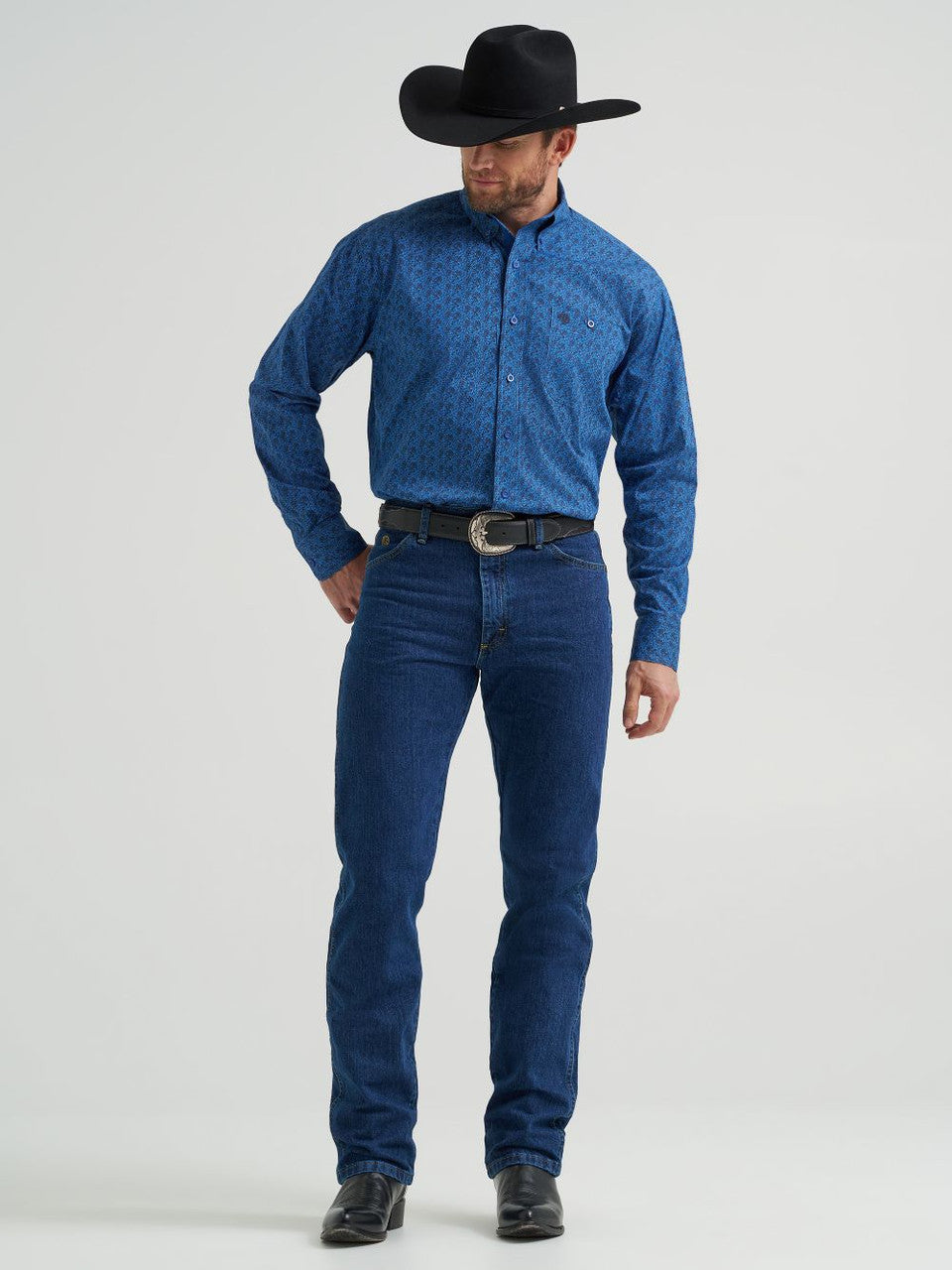 112369596 | WRANGLER GEORGE STRAIT COBALT BLUE L/S BUTTON UP