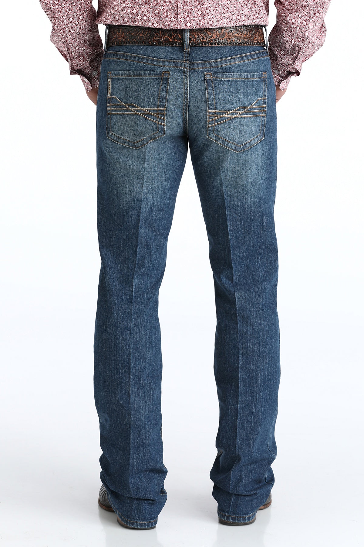 MB32936001 | CINCH MENS IAN DARK STONE JEAN