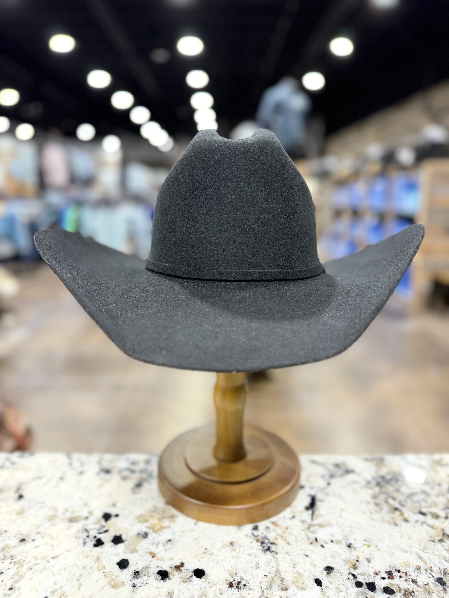T7101001 | TWISTER FELT DALLAS 2X BLACK 4 INCH BRIM