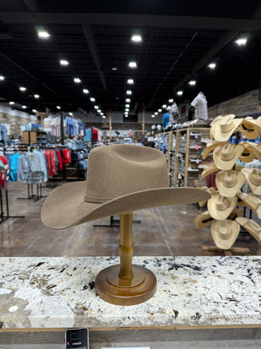 RESISTOL FELT 3X KB OAK TUCKER 4 INCH BRIM PRE SHAPE