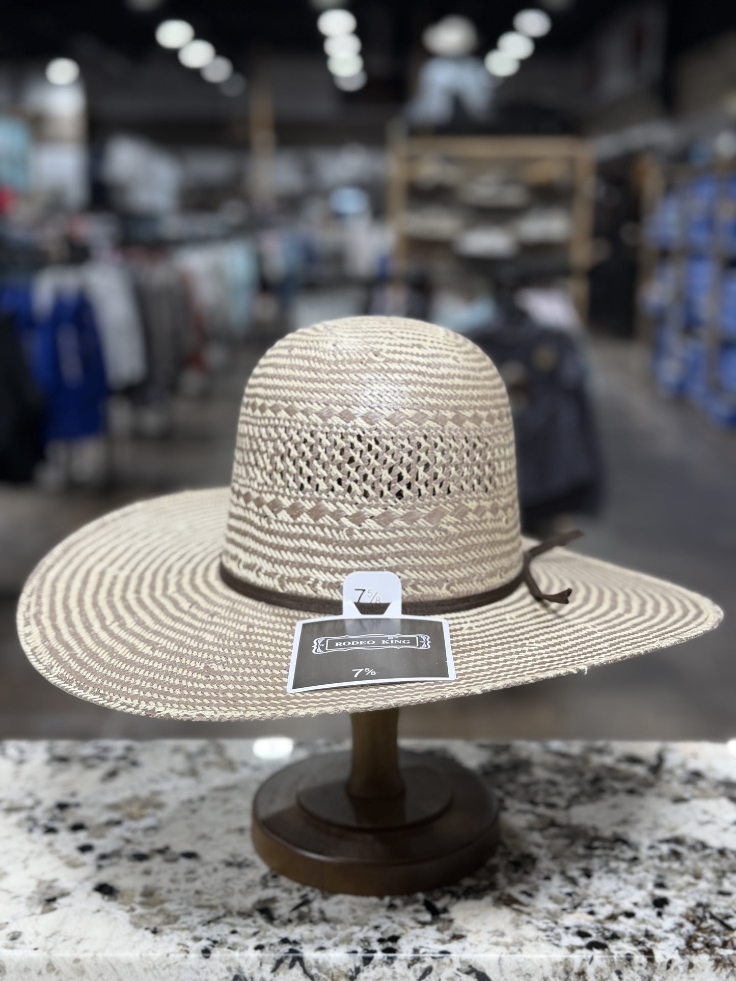 RODEO KING STRAW 25X TAOS OPEN CROWN 4 1/2 INCH BRIM