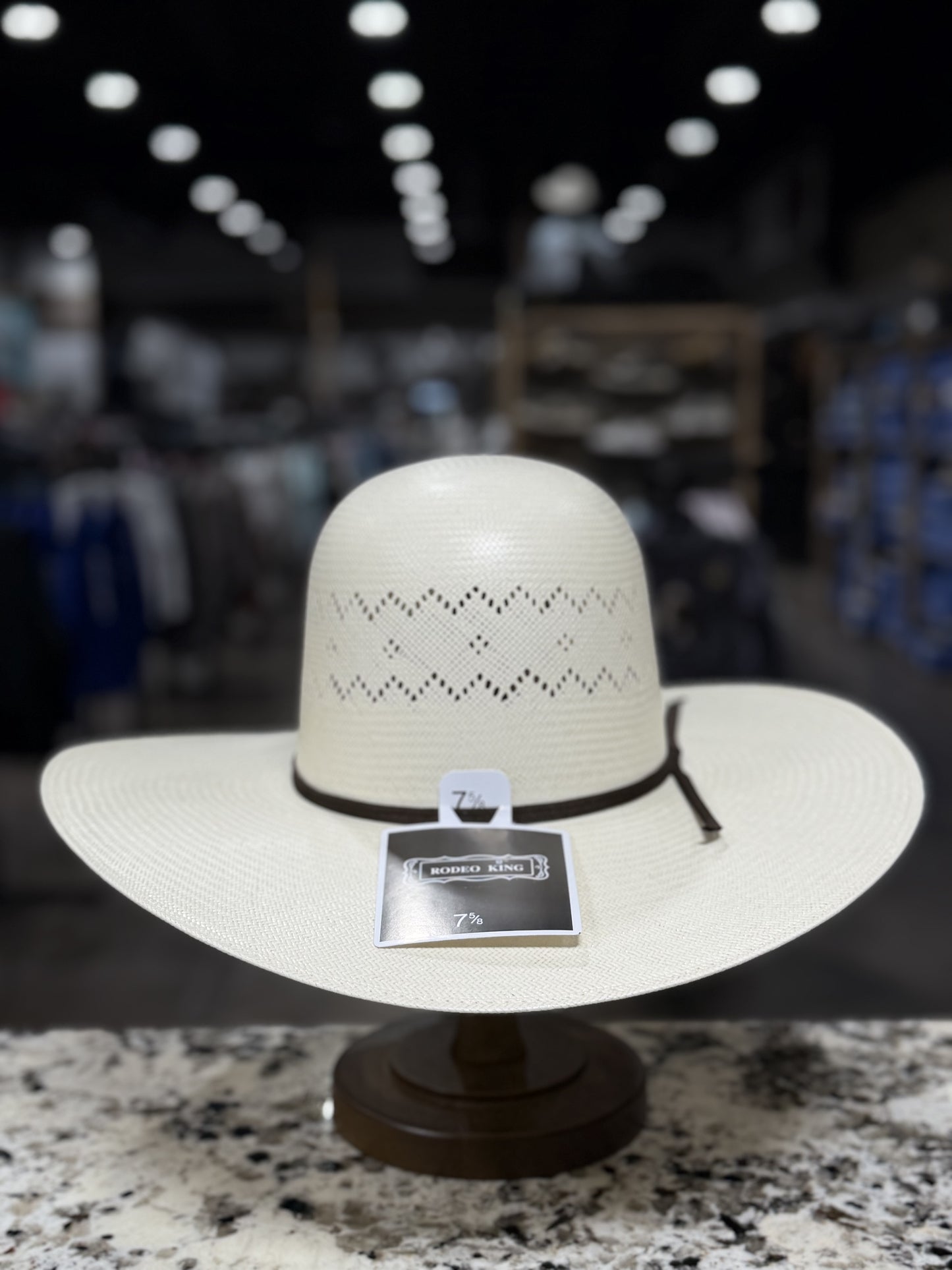 RODEO KING STRAW 25X AZTEC OPEN CROWN 4 1/2 INCH BRIM