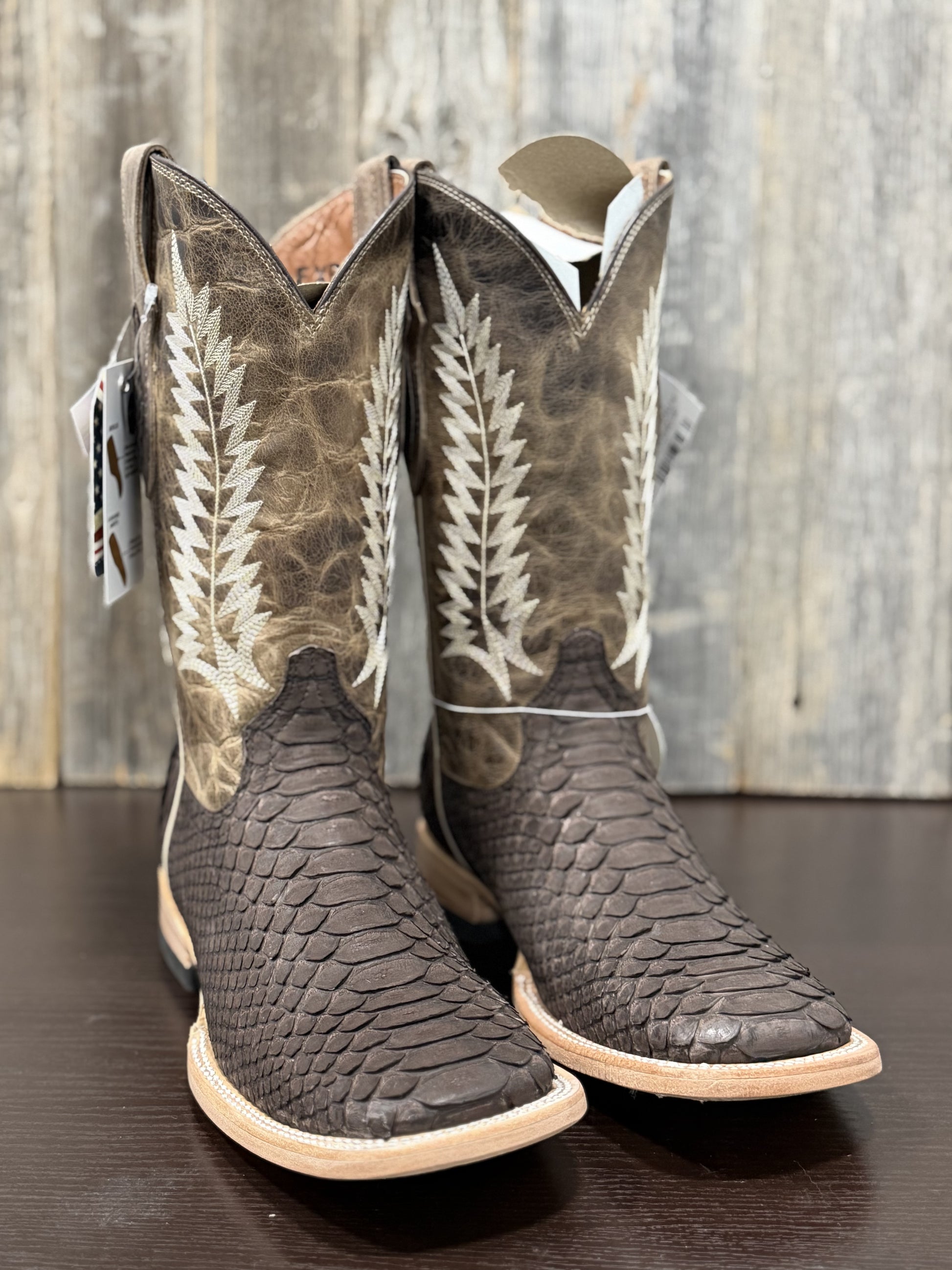 DILIGENCIA BOOTS PYTHON CAFE NOBUCK SQUARE TOE