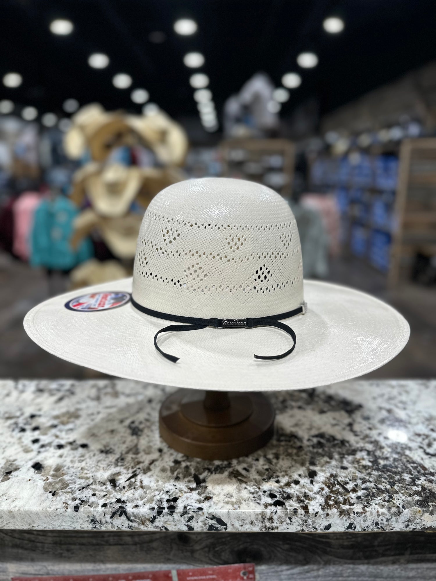 8200-2CBLK | AMERICAN STRAWHAT OPEN CROWN 4 1/2 INCH BRIM