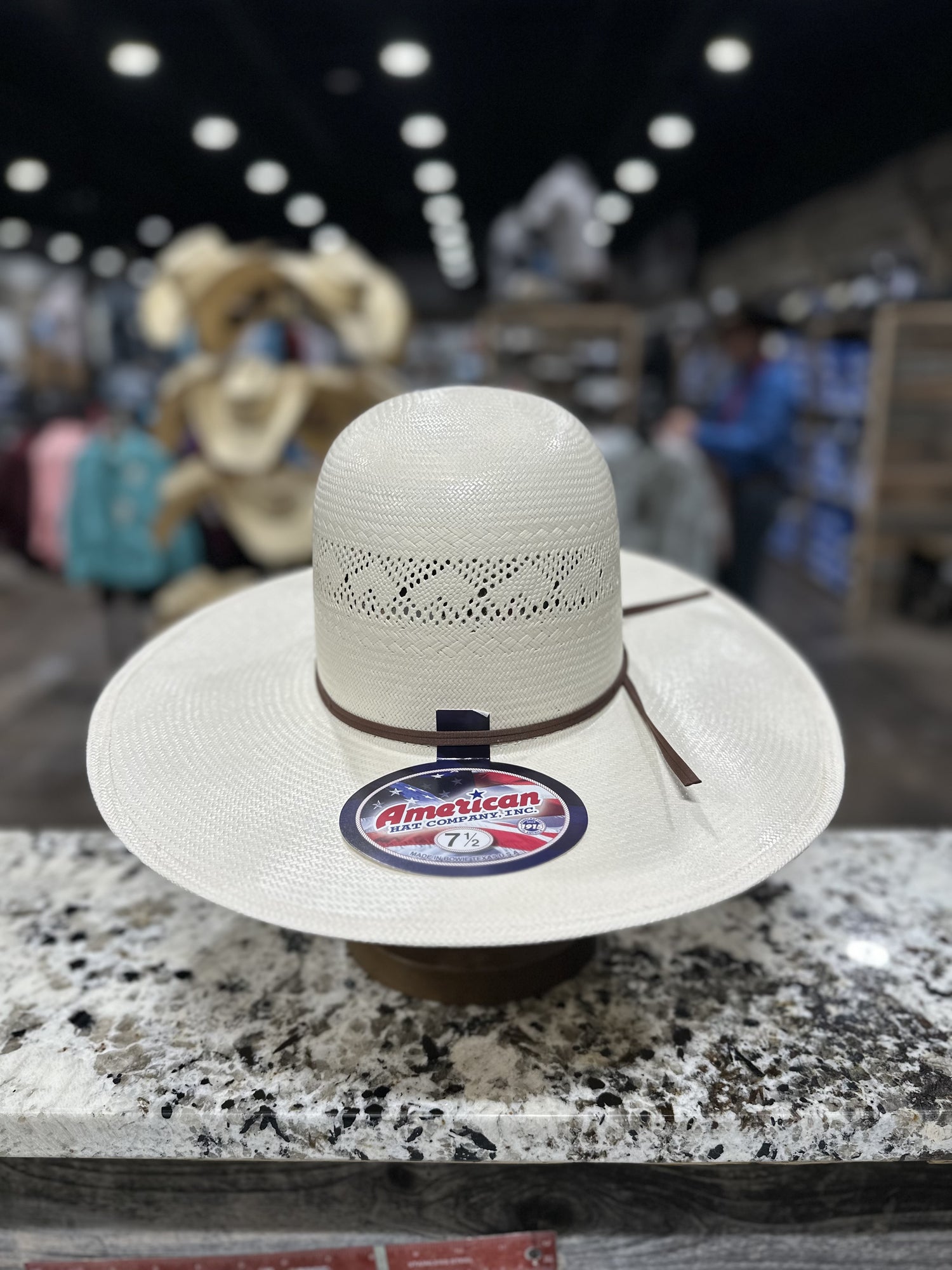 8110-2CCHOC | AMERICAN STRAW HAT OPEN CROWN 4 1/2 INCH BRIM