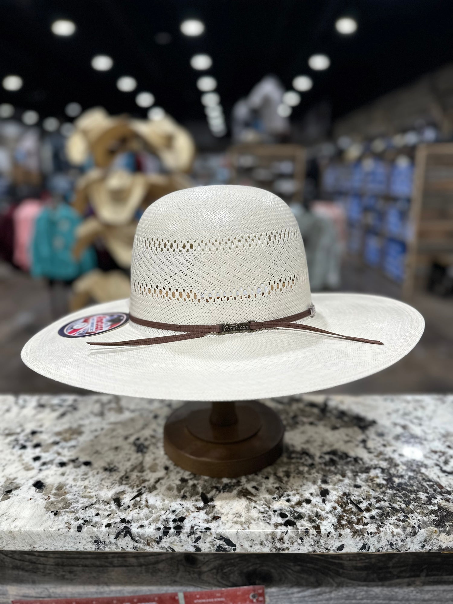 TC8920-2CCHOC | AMERICAN STRAWHAT OPEN CROWN 4 1/2 INCH BRIM