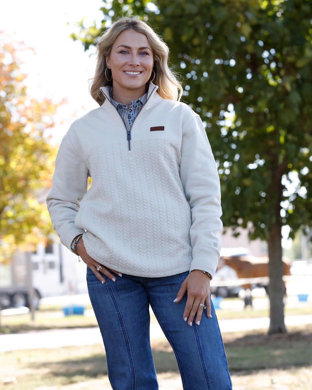 MAK9936001 | CINCH WOMENS 1/4 ZIP PULLOVER - CREAM