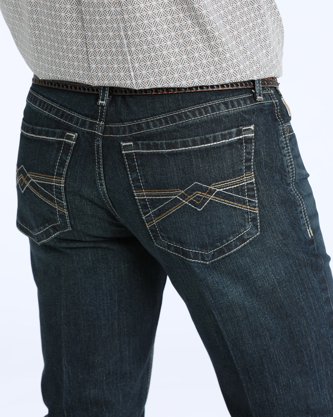 MB34136001 | CINCH MENS IAN DARK STONE JEAN