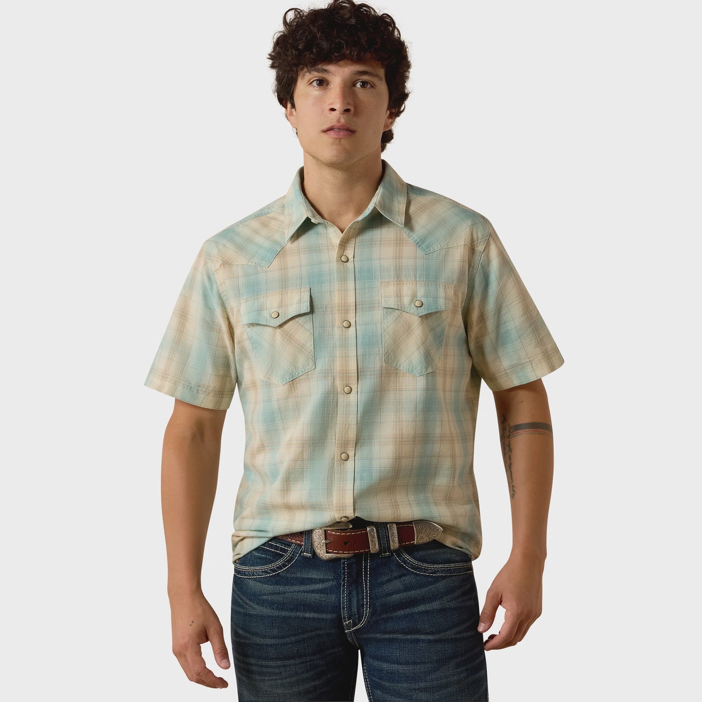 10073575 | ARIAT MEN'S HARTMAN S/S FITTED SNAP SHIRT - AQUIFER PLAID