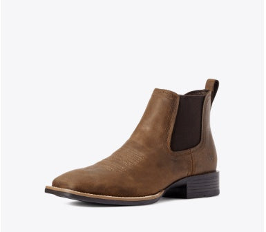 10031452 | ARIAT MEN'S BOOKER CHELSEA WIDE SQUARE TOE ANKLE BOOT - DISTRESSED TAN