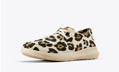 10074307 | ARIAT WOMEN'S HILO CASUAL SHOE - LIGHT LEOPARD KNIT