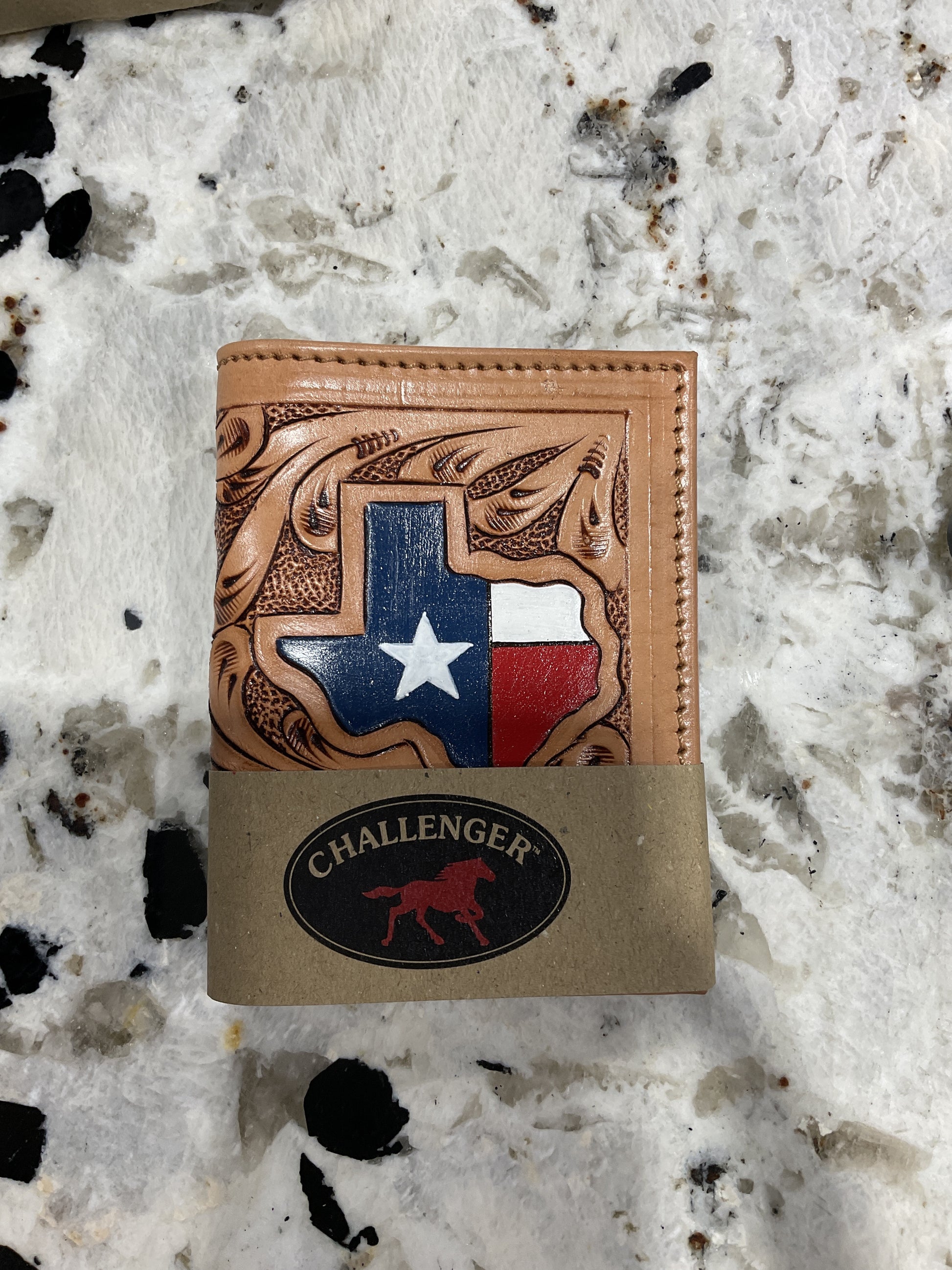 18RSW502B | CHALLENGER BELTS TEXAS STATE LOGO TOOLED BI-FOLD WALLET