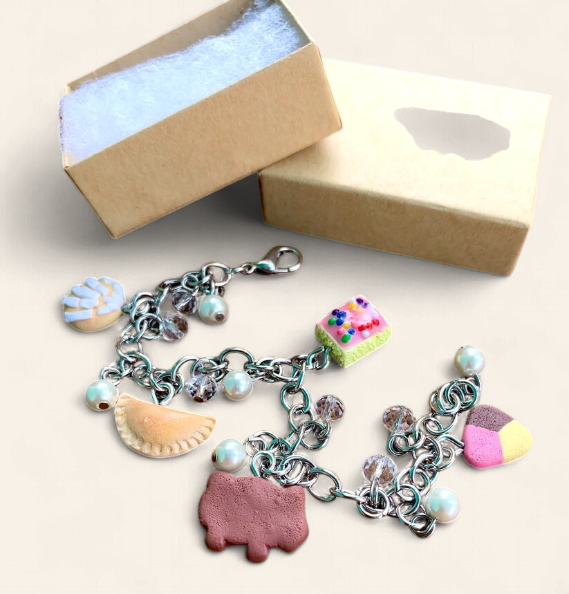 HANDMADE MEXICAN SNAK CHARM BRACELET