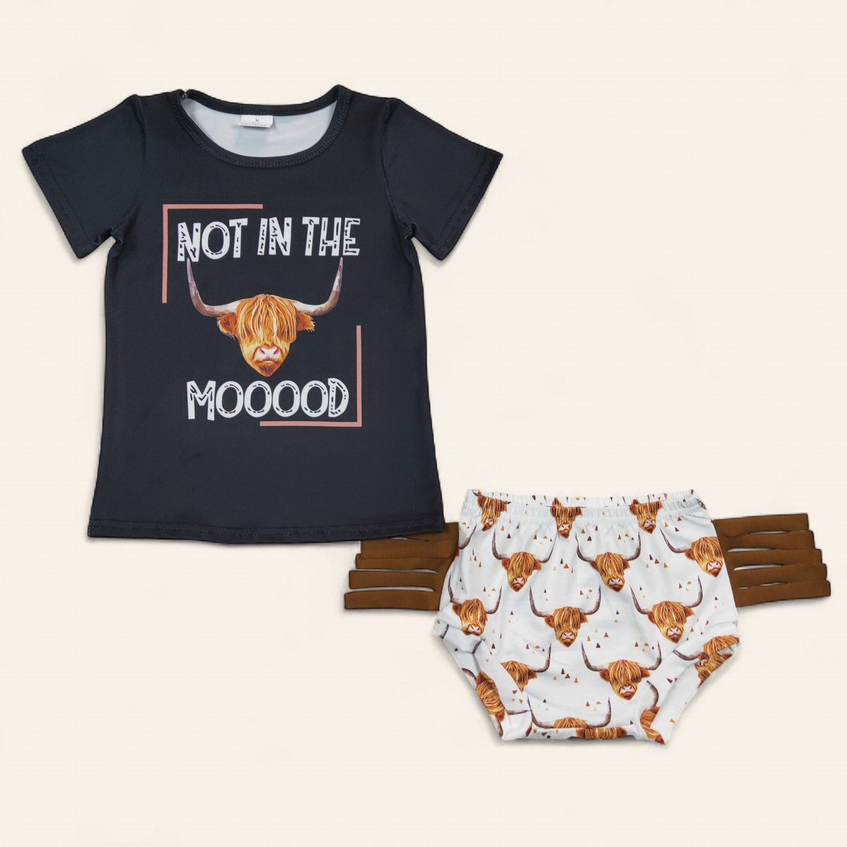 GBO0075 | BABY GIRL'S BLACK NOT IN THE MOOOOD HIGHLAND COW 2PC SET