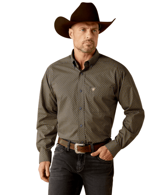 10052356 | ARIAT MEN'S ROYAL BLUE REAGAN CLASSIC FIT LS SHIRT